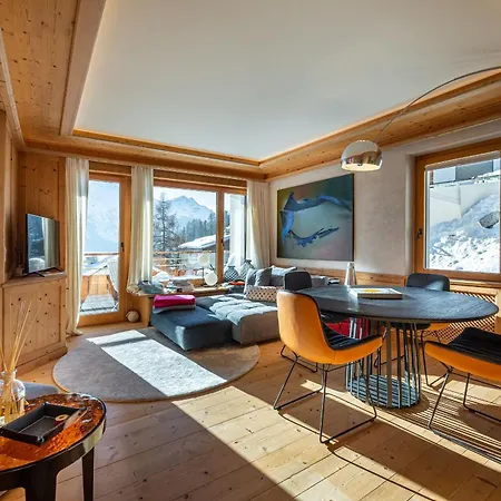 2br Minihome - What'app - 0034-656-619-782 - For Reservations! Apartment