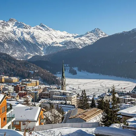 2br Minihome - What'app - 0034-656-619-782 - For Reservations! St. Moritz